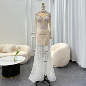 Lussuoso abito lungo formale con perle elegante abito da ballo - Product Image 3