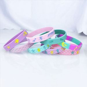 Customized Logo Personalized Silicone <b>Bracelets</b> Cheap Sports Wristband <b>Bracelet</b> - Product Image 1