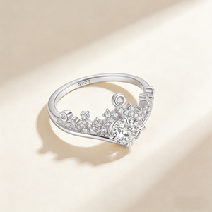 Anillo de Compromiso de Plata de Ley 925 con Forma de Corona, Zirconia Redonda de Corte Brillante, Engaste Pavé, Joyería Romántica para Mujer - Product Image 3