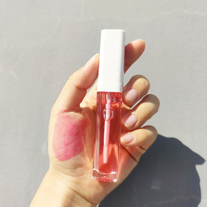 <span class=keywords><strong>Gloss</strong></span> Repulpant Personnalisable à Paillettes Scintillantes Nude Intense Volume Extrême à l'<span class=keywords><strong>Acide</strong></span> <span class=keywords><strong>Hyaluronique</strong></span>, Effet Liquide Épicé, avec Marque Privée - Product Image 6