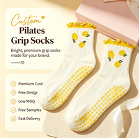 Chaussettes de sport personnalisées Xingyou en coton pour femmes, avec logo, antidérapantes, pour barre, ballet, yoga, à volants, imprimées, vente en gros