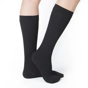 20-30mmHg ปิดนิ้วเท้าถุงเท้าการบีบอัดผู้หญิงและผู้ชายสนับสนุนการไหลเวียนโลหิต Shin Splints และลูกวัวฟื้นฟูเส้นเลือดขอดเที่ยวบิน - Product Image 1
