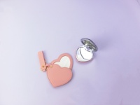 Miroir de poche en forme de cœur en cuir PU avec logo personnalisé Winway, porte-clés, boîte cadeau promotionnelle, miroir de maquillage compact portable