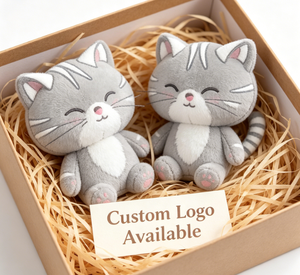 Peluche Gatto Tabby Grigio Personalizzato OEM ODM, Giocattolo Morbido a Strisce per Vendita all'Ingrosso - Product Image 4