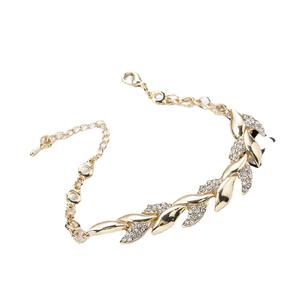 Lujoso Brazalete De Hojas Tejidas De Amor <span class=keywords><strong>Encanto</strong></span> Brazalete De Bodas De Cristal Pulsera Regalo De San Valentin Joyas Para Mujere - Product Image 5