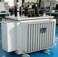 Transformateur de distribution de puissance triphasé immergé dans l'huile YongHui à haute efficacité, à prix d'usine et à faible encombrement