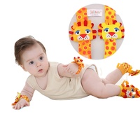 Jollybaby kerincingan pergelangan tangan bayi lembut hewan lucu dan pencari kaki dengan kupu-kupu dan serangga wanita untuk menyenangkan