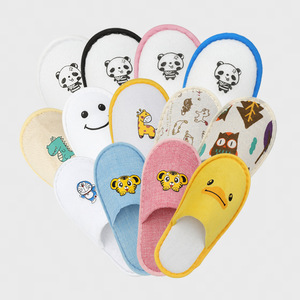 Pantuflas Infantiles <span class=keywords><strong>de</strong></span> Algodón Antideslizantes para Hotel, Pantuflas Desechables para <span class=keywords><strong>Niños</strong></span>, Venta al Por Mayor <span class=keywords><strong>de</strong></span> Fábrica - Product Image 1
