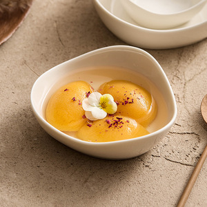 White Glazed Ceramic Soup Noodle Breakfast Triangle Fruit Salad Bowls Set Microwave Safe Modern Simplicity Design Hotel - Product Image 2