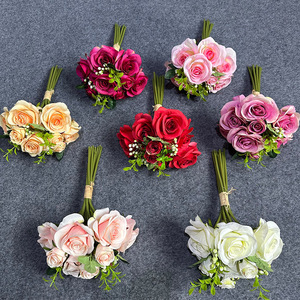 Bouquet de fleurs artificielles, roses en soie, décoration de mariage, arrangement fait main - Product Image 2