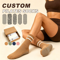 Chaussettes de yoga et de Pilates de luxe pour femmes, avec logo, antidérapantes, en coton jacquard, emballage de marque, chaussettes de ballet personnalisées