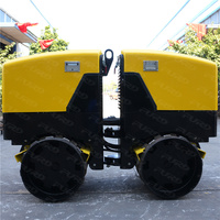 Compacteur vibrant hydraulique à pattes de mouton FYL-R1600T de 1,6 tonne avec télécommande sans fil