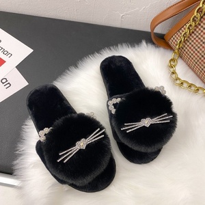 Zapatillas peludas de mujer con punta abierta de nuevo estilo al por mayor, Zapatillas de casa con calefacción plana de piel de conejo y gato barbudo para invierno, nuevas zapatillas extranjeras - Product Image 4