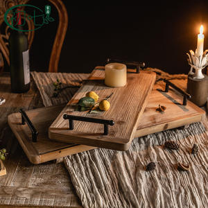 Bandeja Decorativa de Madera Rectangular con Asa, para Fotografía de Still Life Navideño, Bandeja para Servir en la Chimenea - Product Image 3