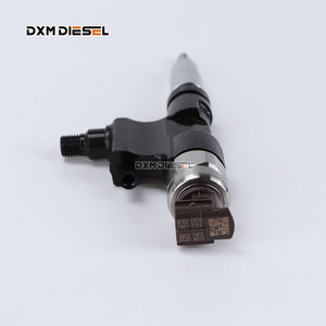 Inyector Common Rail de Alta Calidad 095000-9510 095000-9512 23670-E0510 para N04C 300 - Product Image 6
