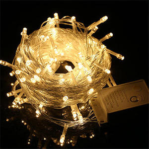 MQ Tenda Luminosa a <span class=keywords><strong>LED</strong></span> in Rame da 10m, 100 <span class=keywords><strong>LED</strong></span>/Luce Bianca Calda, Impermeabile IP44, Decorazione per <span class=keywords><strong>Albero</strong></span> <span class=keywords><strong>di</strong></span> <span class=keywords><strong>Natale</strong></span> <span class=keywords><strong>con</strong></span> Spina US/EU, Dimmerabile, CRI 75 - Product Image 5