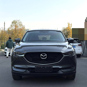 Mazda CX-5 <span class=keywords><strong>SUV</strong></span> <span class=keywords><strong>essence</strong></span> 2017, transmission <span class=keywords><strong>automatique</strong></span>, véhicule d'<span class=keywords><strong>occasion</strong></span>, intérieur foncé, sièges en cuir, voitures d'<span class=keywords><strong>occasion</strong></span>, acompte - Product Image 2