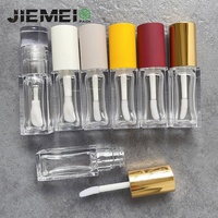 JIE MEI stock exceptionnel carré rond 8ml 10ml vide brillant à lèvres baguette tube conteneur gros pinceau lèvre huile correcteur bouteille