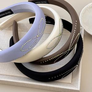 Bandeau en forme d'arc en cristal avec strass, accessoires de cheveux élégants pour femmes, design coréen - Product Image 6