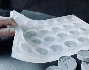 RTV 2 Food Grade Platinum Cure <b>Liquid</b> Silicone <b>Rubber</b> Heat Resistant -50 to 260 Degree Celsius for Gummy Mold Making - Product Image 4