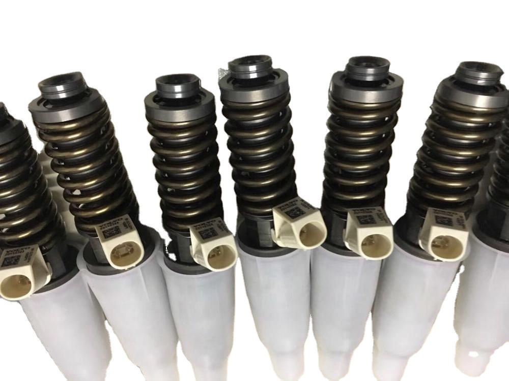 BEBE4D24004 BEBE4D24104 common rail injector 21340614 21371675 injector for For Volvo FH12 FM480 FM520 For Renualt trucks