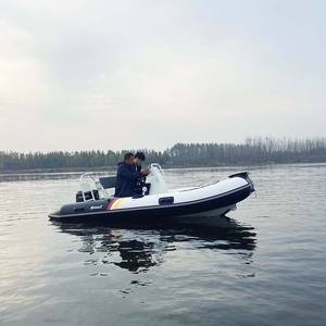 Bateau de luxe gonflable à coque rigide en aluminium RIB420 - Product Image 4