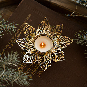 Porte-bougie en fer doré <span class=keywords><strong>de</strong></span> Noël, ornement <span class=keywords><strong>de</strong></span> <span class=keywords><strong>table</strong></span>, décoration <span class=keywords><strong>de</strong></span> Noël, décorations flocon <span class=keywords><strong>de</strong></span> neige, décoration <span class=keywords><strong>de</strong></span> <span class=keywords><strong>table</strong></span> - Product Image 3