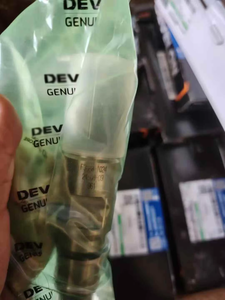 Injecteurs de carburant DL06 DL06S Pompe à injection 400903-00046 0445120268 pour Develon Pièce de rechange moteur - Product Image 1