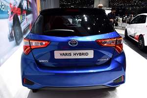 2024 En stock <span class=keywords><strong>nuevo</strong></span> coche <span class=keywords><strong>Toyota</strong></span> para <span class=keywords><strong>Yaris</strong></span> coche usado <span class=keywords><strong>Precio</strong></span> barato 0Km usado voitureToyota Yari S L 2020 2021 <span class=keywords><strong>2023</strong></span> coche barato - Product Image 5