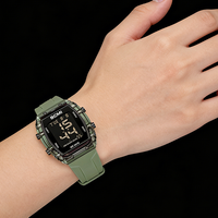 Nouveau chronomètre numérique en plastique pour le sport, unisexe, étanche 50M, avec alarme, affichage de la semaine, chronographe intelligent pour la gym, pour étudiants, garçons et filles