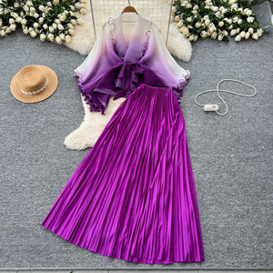 Lässiges 2-teiliges Set für Damen Tunika Bandage Top und High Waist Gradient Falten röcke Set American Clothing Wholesale - Product Image 2