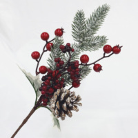 Rama de Pino Artificial Nevada con Bayas Rojas Mixtas, Hojas de Acebo y Piñas Escarchadas para Decoración Navideña DIY, Coronas y Jarrones
