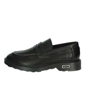 Mocasines de Hombre Cult, Negros, de Cuero Perforado, Estilo Slip-On, Casuales - Product Image 1