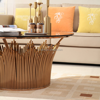 Table à thé et café moderne avec cadre en acier inoxydable et plateau en verre trempé pour maison et hôtel Meubles de salon élégants