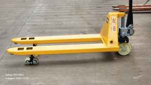 Hand Pallet Truck 3 Ton Capacity Heavy Duty Hydraulic <b>Material</b> <b>Handling</b> Equipment for Warehouse Factory Industrial Use - Product Image 3