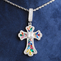 Collier Hip Hop en Laiton Plaqué Or et Argent avec Pendentif Breloque Croix Arc-en-ciel en Zircon Cubique Brillant Forme Boule, Vente en Gros