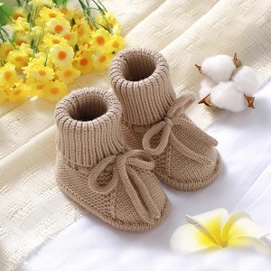 UUBAYYII chaussures personnalisables chaussons en coton faits à la main premiers marcheurs pour nouveau-nés automne hiver chaussures de lit Offre Spéciale bébé département - Product Image 4