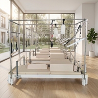 Reformer Pilates en aluminium pour studio, avec trapeze complet, tour complète, Cadillac et support vertical