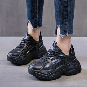 <span class=keywords><strong>Zapatillas</strong></span> de <span class=keywords><strong>mujer</strong></span> negras de moda, populares en línea, súper tendencia 2023, nuevas para primavera y otoño, estilo estudiantil, con suela gruesa que estiliza la figura, tipo Joker, Ins - Product Image 4