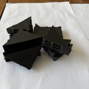 <span class=keywords><strong>Protection</strong></span> d'<span class=keywords><strong>angle</strong></span> triangulaire <span class=keywords><strong>en</strong></span> plastique noir <span class=keywords><strong>pour</strong></span> <span class=keywords><strong>table</strong></span> <span class=keywords><strong>en</strong></span> <span class=keywords><strong>verre</strong></span>, <span class=keywords><strong>protection</strong></span> des bords <span class=keywords><strong>de</strong></span> <span class=keywords><strong>table</strong></span> <span class=keywords><strong>en</strong></span> <span class=keywords><strong>verre</strong></span> - Product Image 6