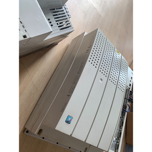ไดรฟ์รุ่น 9300 สำหรับ EVS9328-KHV531 ของ Lenze - Product Image 3