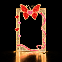 Cadre photo personnalisé avec motif de cœur d'amour et de papillon, éclairage LED, corde lumineuse, cadre en métal, CE RoHS IP65, décoration de mariage ou de la Saint-Valentin