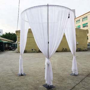 ผ้าชีฟองสีชมพูพร้อมขาตั้งท่อปรับได้สำหรับฉากหลังดอกไม้ในงานแต่งงาน - Product Image 3