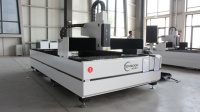Machine de découpe laser 3000W 6000W 12000W 20000W 3015 à grande vitesse pour tôles fines, équipement laser CNC pour découpe par lots