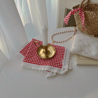 Nappe à carreaux rouges avec nœud en dentelle, chemin de table festif pour la cuisine, set de table en tissu pour la décoration de la salle à manger