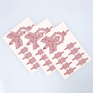 Autocollants de beauté autocollants de <span class=keywords><strong>tatouage</strong></span> en <span class=keywords><strong>dentelle</strong></span> vermillon transfert d'eau henné marron <span class=keywords><strong>tatouage</strong></span> semi-permanent fleur <span class=keywords><strong>bras</strong></span> autocollants de <span class=keywords><strong>tatouage</strong></span> - Product Image 1