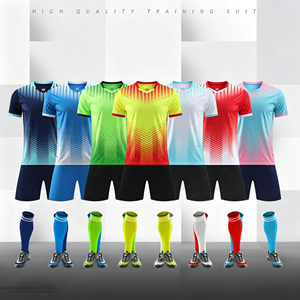 Seragam Klub Sepak Bola Sekolah 2026 Jersey Sepak Bola Logo Kustom Lengan Pendek Set Pakaian Olahraga Latihan Sepak Bola Pria Anak-anak Keluarga - Product Image 1