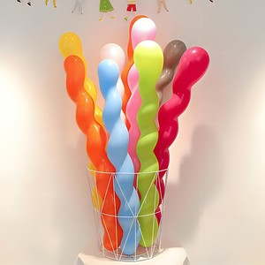Nicro Ingrosso 100pz <span class=keywords><strong>Palloncini</strong></span> a Spirale in Lattice <span class=keywords><strong>Colorati</strong></span> a Forma di Striscia 36" Giganti per Decorazioni Festa di <span class=keywords><strong>Compleanno</strong></span> e Carnevale - Product Image 3