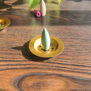 Fer métal porte-encens brûleur d'encens accessoires couvercle brûleur d'encens fer tasse Carton carton boîte or résine en gros 52 Mm - Product Image 4