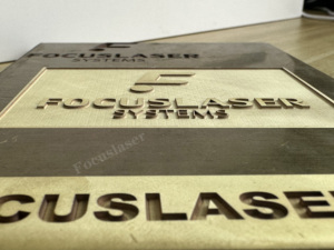 เครื่องเลเซอร์มาร์กกิ้ง 30w 50w Focuslaser โฟกัสอัตโนมัติ ไฟเบอร์ ไม้อัด ไม้ กระดาษ หิน ยาง DST ระบบ CNC ระบายความร้อนด้วยอากาศ คุณภาพสูง - Product Image 6